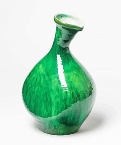 Beautiful Green And White Vase Diamond Paintings