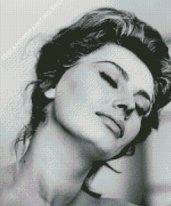 Aesthetic Sophia Loren Diamond Painting