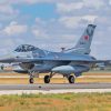 F 16 Fighting Falcon In The Runway Diamond Painting