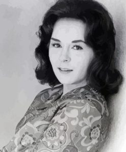 Black And White Young Doris Roberts Diamond Painting